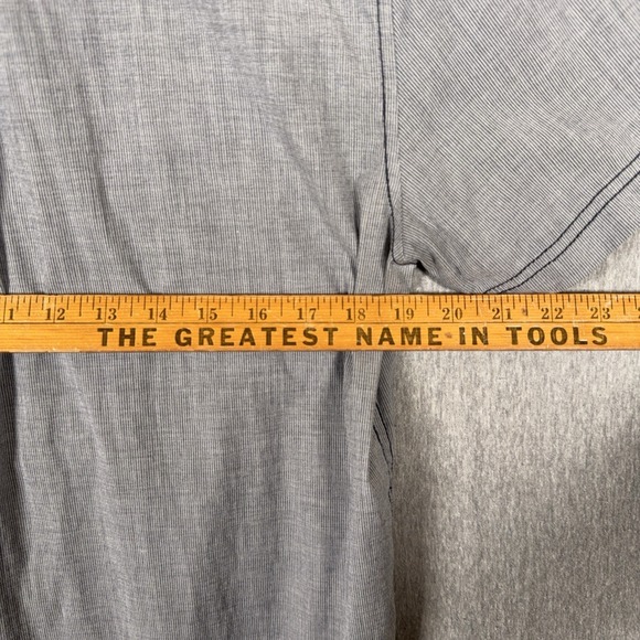 KUIU Shirt Basin Short Sleeve Button Up Blue Mens Medium Heathered Steel Camp - Picture 12 of 14